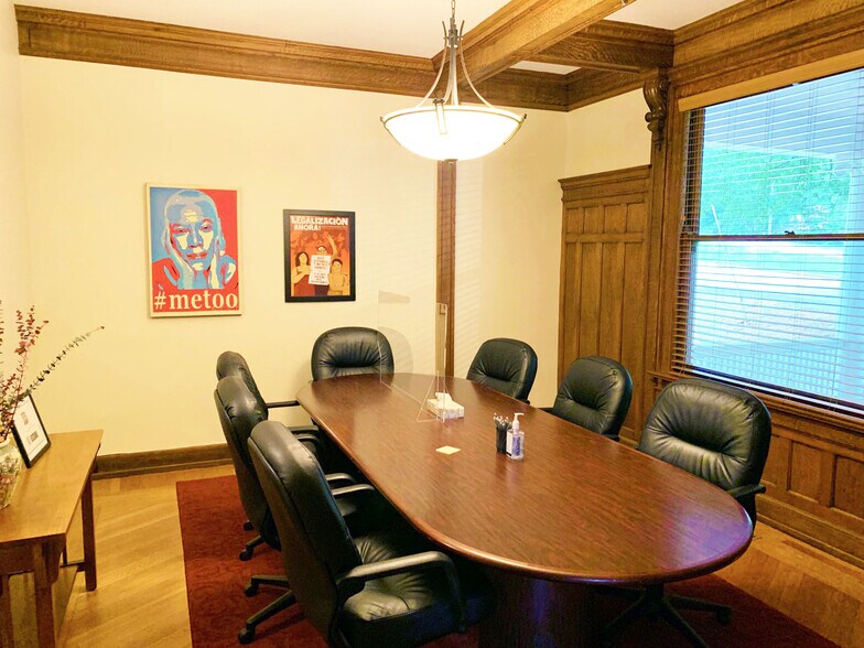 More Photos Of 426 Old Salem Rd, Winston-Salem Office For Lease