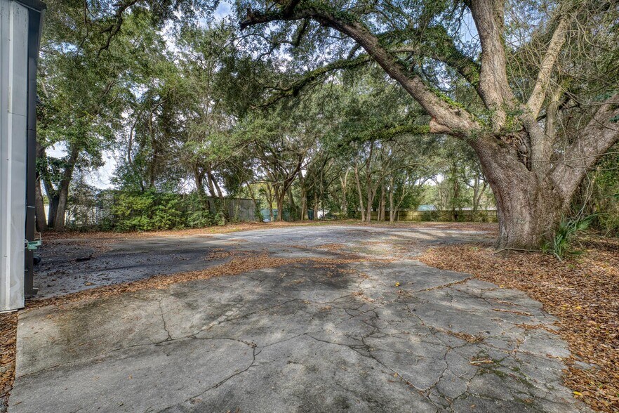 More Photos Of 1014 Creighton Rd, Pensacola Flex For Lease