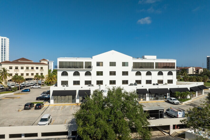 More Photos Of 1201 US Highway 1, North Palm Beach General Retail For Lease