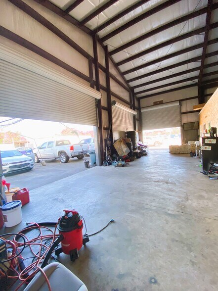 More Photos Of 5004 15th E st, Bradenton Industrial For Sale