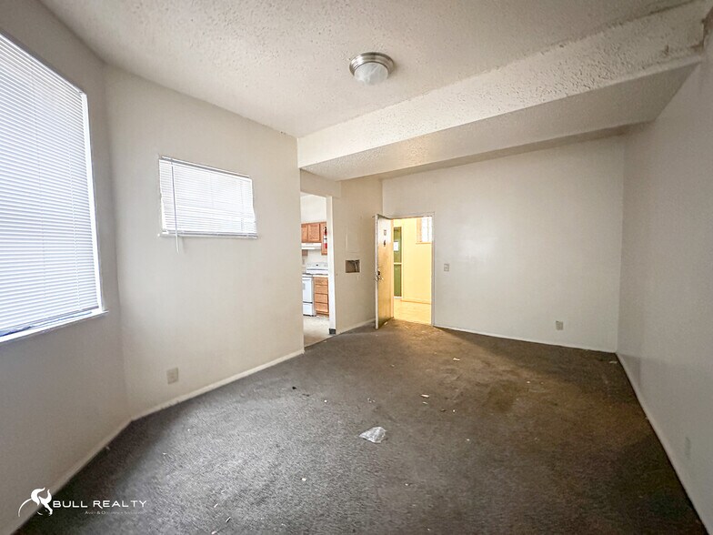 More Photos Of 620 Parkway Dr NE, Atlanta Apartments For Sale