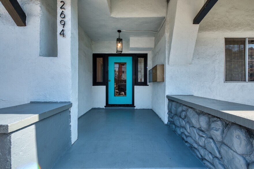 More Photos Of 2694 James M Wood Blvd, Los Angeles Apartments For Sale