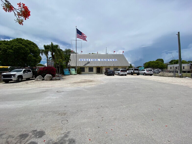 More Photos Of 106240 Overseas Hwy, Key Largo Office For Sale