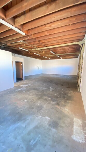 More Photos Of 4417-4419 Rowland Ave, El Monte Warehouse For Lease