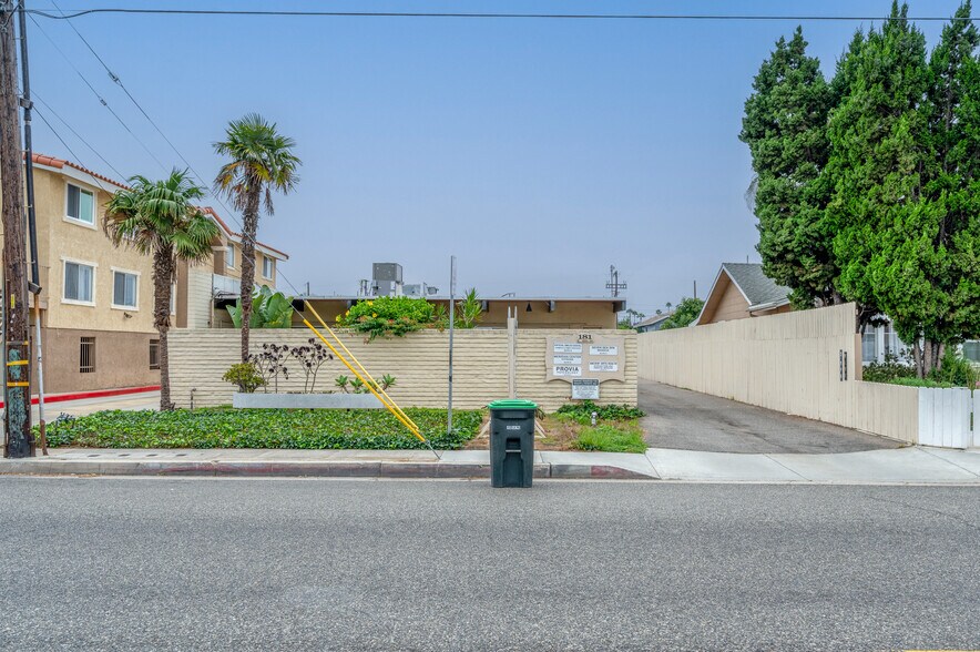 More Photos Of 181 E 18th St, Costa Mesa Medical For Lease