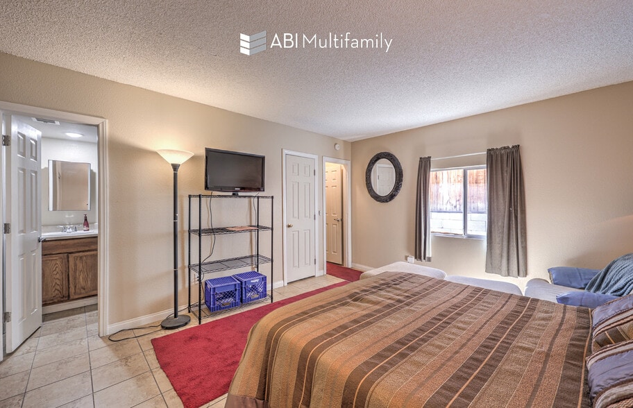 More Photos Of 376 N 15th St, Las Vegas Apartments For Sale