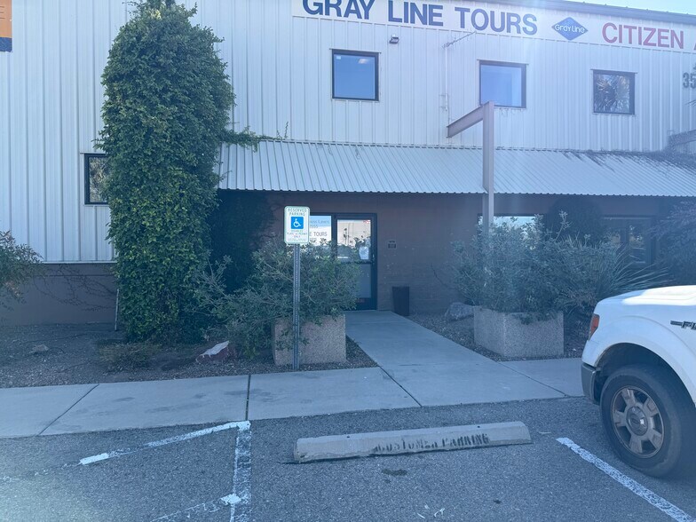 More Photos Of 3594 E Lincoln St, Tucson Truck Terminal For Lease