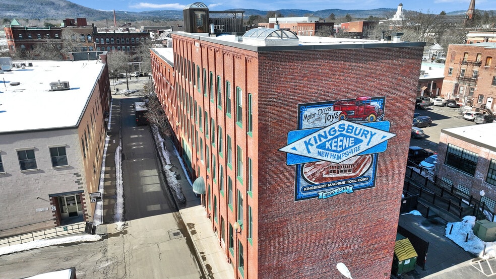 More Photos Of 16 Church St, Keene Office For Sale