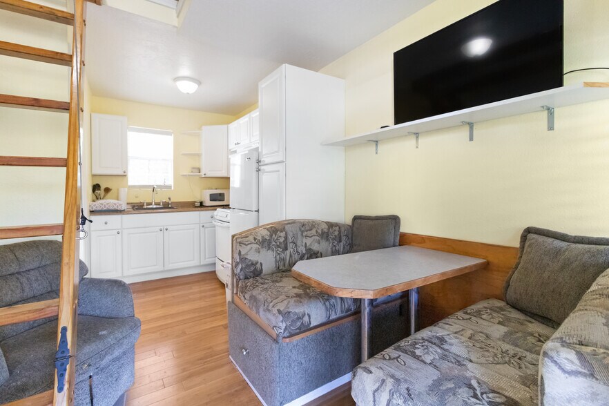 More Photos Of 2892 TX-19, Huntsville Land For Sale