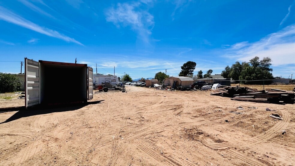 More Photos Of 12036 Bartlett Ave, Adelanto Office Residential For Sale