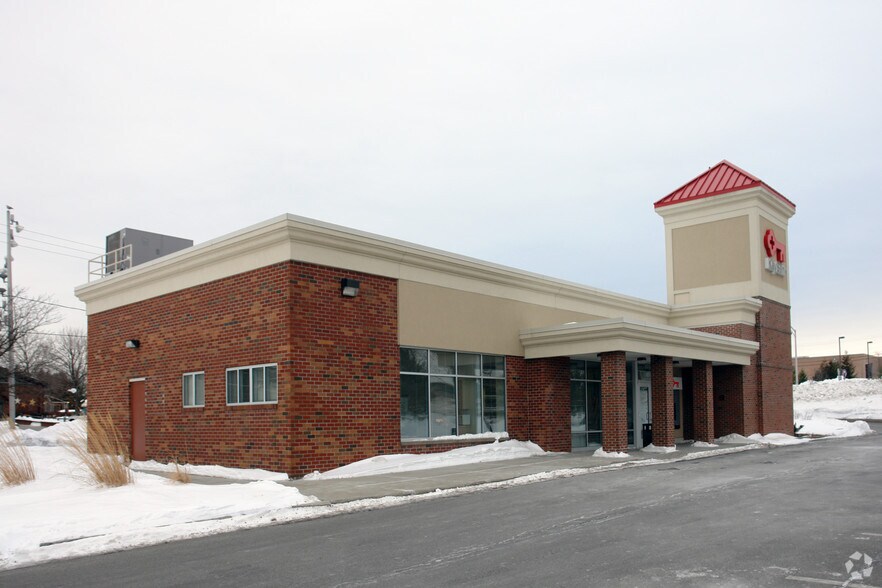 More Photos Of 873 New Loudon Rd, Latham Unknown For Lease