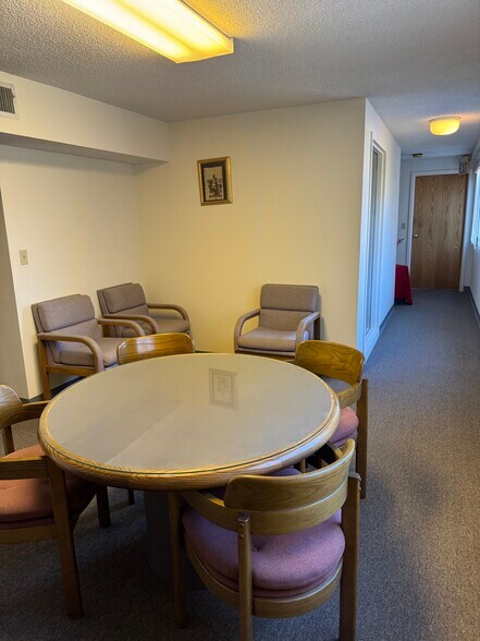 More Photos Of 48 Silas Deane Hwy, Wethersfield Office For Lease