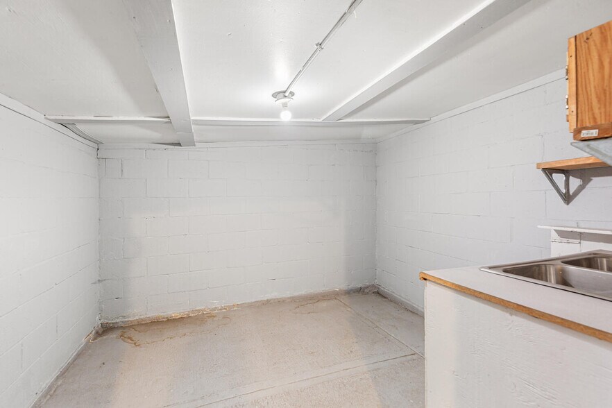 More Photos Of 4705 Claude Ct, Denver Storefront Retail Residential For Sale
