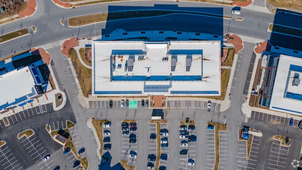 More Photos Of 6201 Greenleigh Ave, Middle River Office For Lease