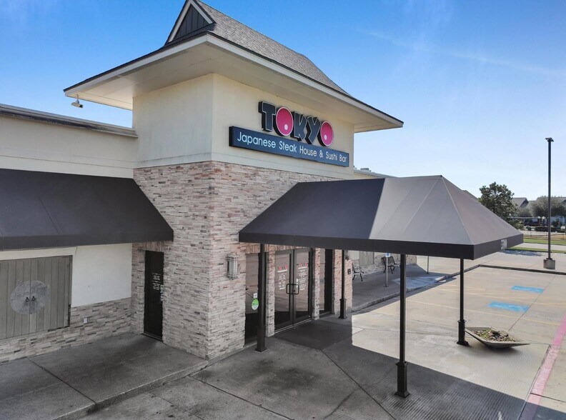 More Photos Of 3300 Central Mall Dr, Port Arthur Restaurant For Sale