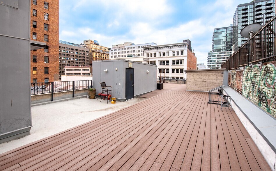 More Photos Of 731 S Broadway, Los Angeles Loft Creative Space For Sale