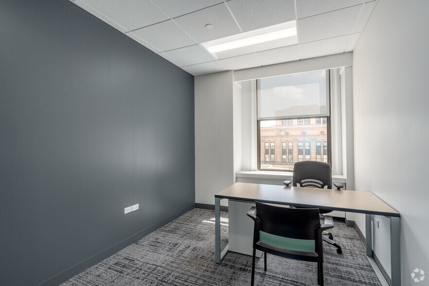 More Photos Of 123 S Broad St, Philadelphia Office For Lease