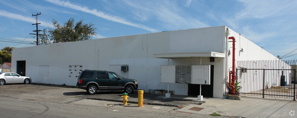 Primary Photo Of 2728 N Slater Ave, Compton Warehouse For Sale