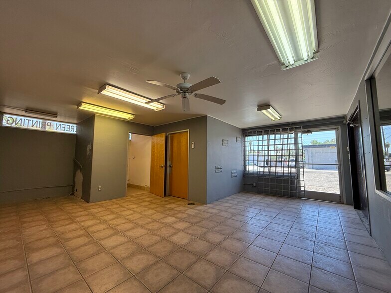 More Photos Of 4630 N 12th St, Phoenix Light Distribution For Lease