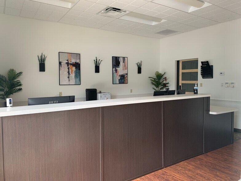 More Photos Of 35801-36091 US Hwy 19 N, Palm Harbor Freestanding For Lease
