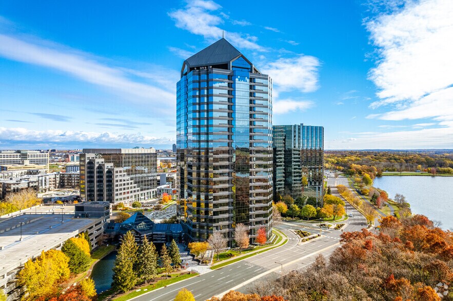 More Photos Of 8500 Normandale Lake Blvd, Bloomington Coworking Space