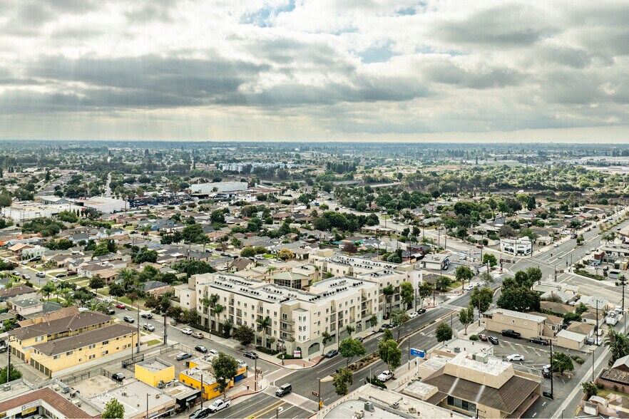 More Photos Of 12132-12222 Garfield Ave, South Gate Apartments For Lease