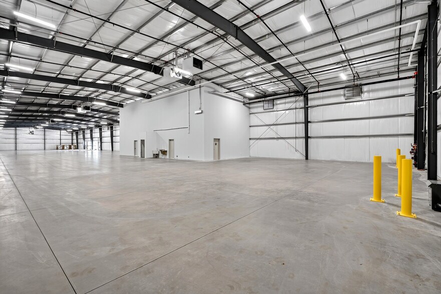 More Photos Of 121 Osage dr, Greenville Warehouse For Sale