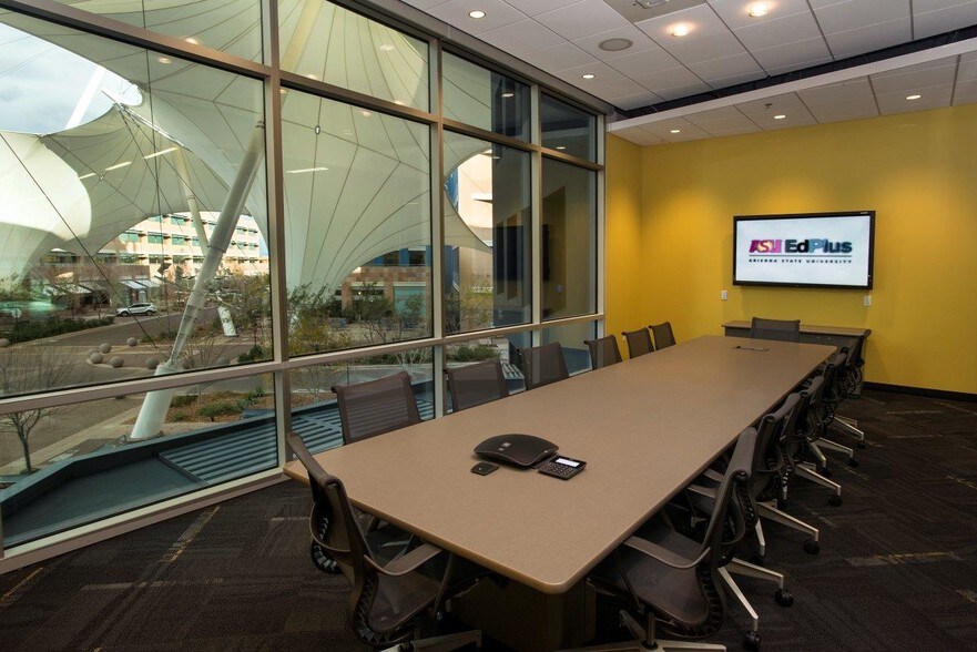 More Photos Of 1365 N Scottsdale Rd, Scottsdale Office For Lease