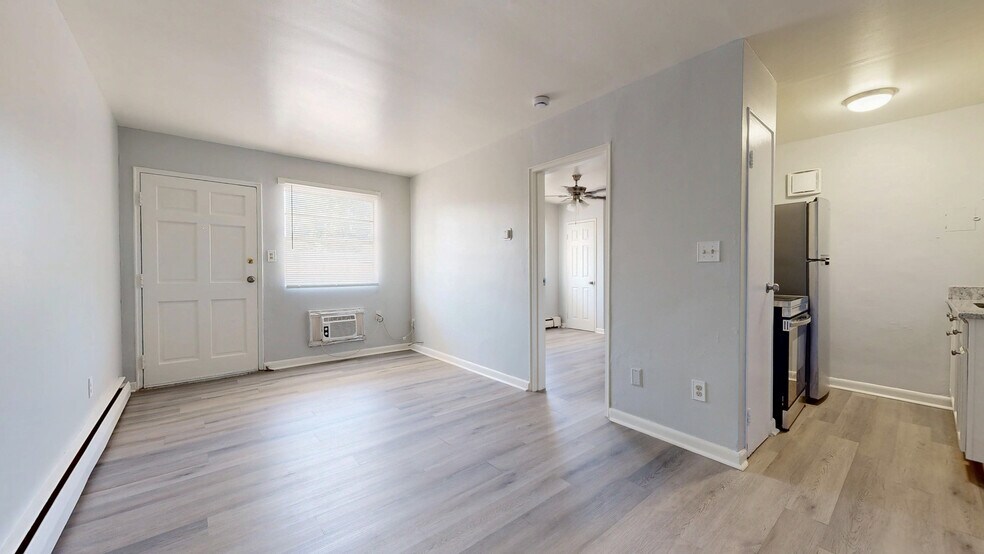 More Photos Of 1122 Garvin Pl, Louisville Apartments For Sale