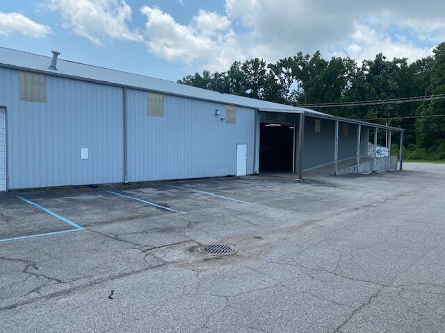 More Photos Of 500 N Congress Ave, Evansville Warehouse For Sale