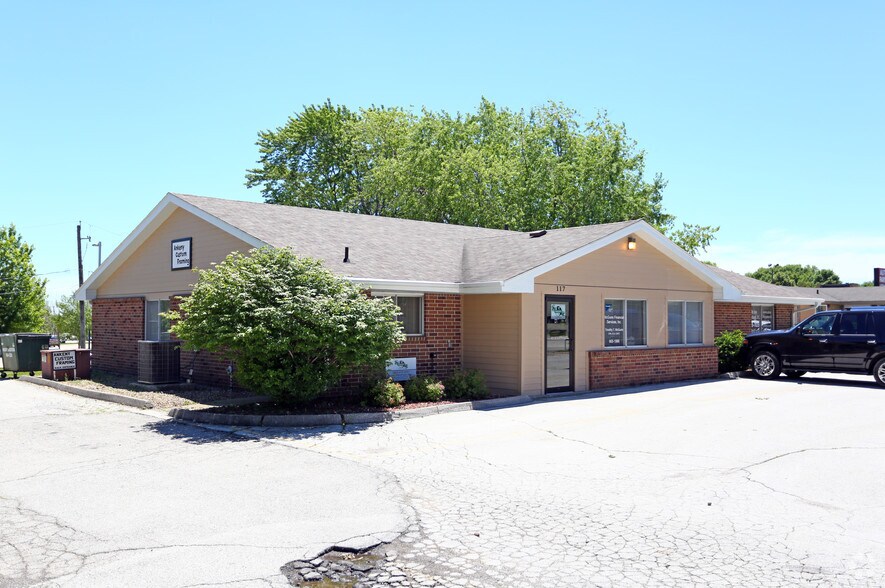 More Photos Of 117 NE Trilein Dr, Ankeny Office For Lease