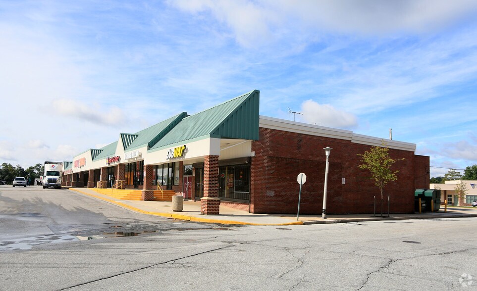 More Photos Of 5600-5668 The Alameda, Baltimore Unknown For Lease