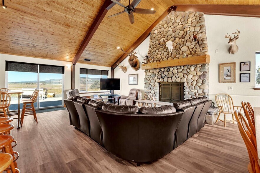 More Photos Of 2505 West 4th Street, Alturas Land For Sale