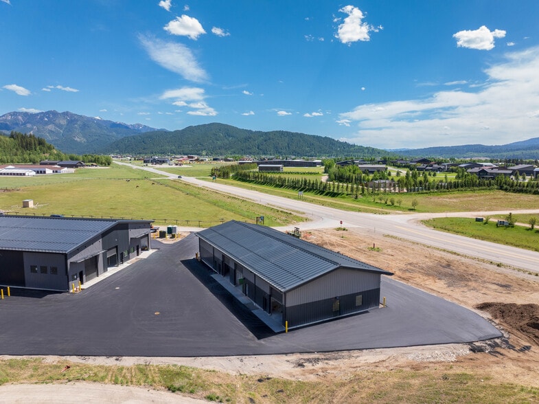 More Photos Of 856 Elkhorn Drive Lot #1 of Alpine Business park, Alpine Warehouse For Sale