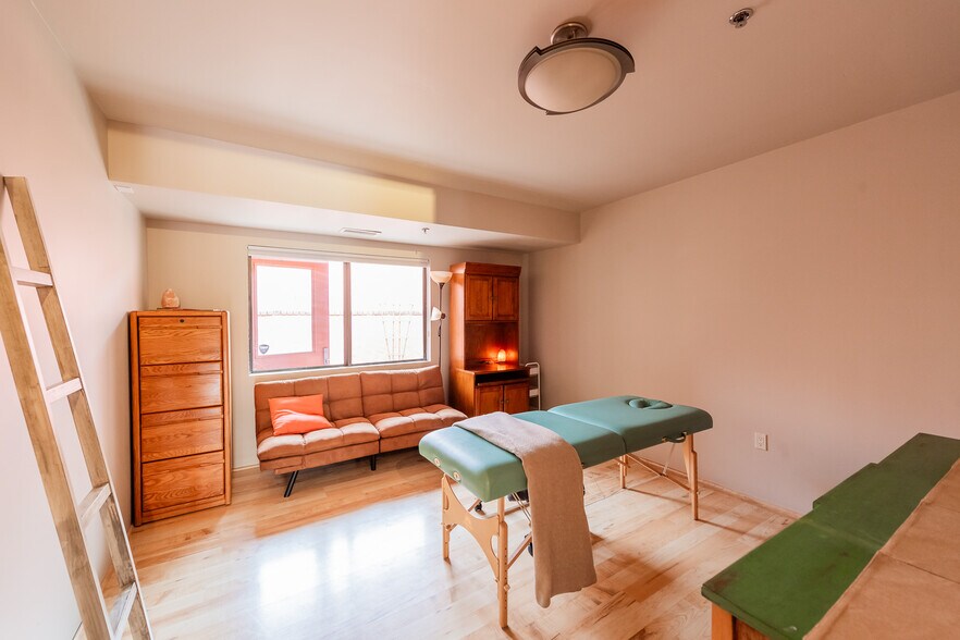 More Photos Of 45 Birch Blvd, Sedona Medical For Lease