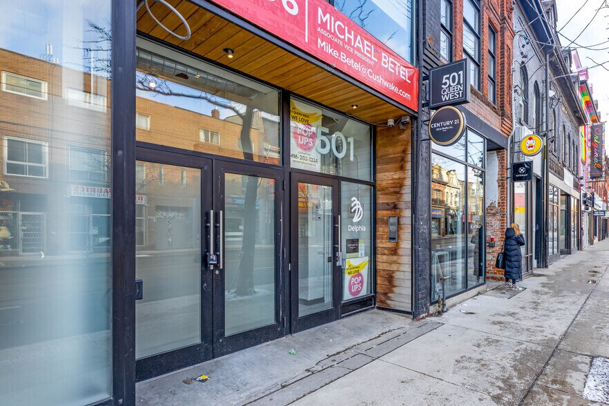 More Photos Of 501 Queen St W, Toronto Medical For Lease