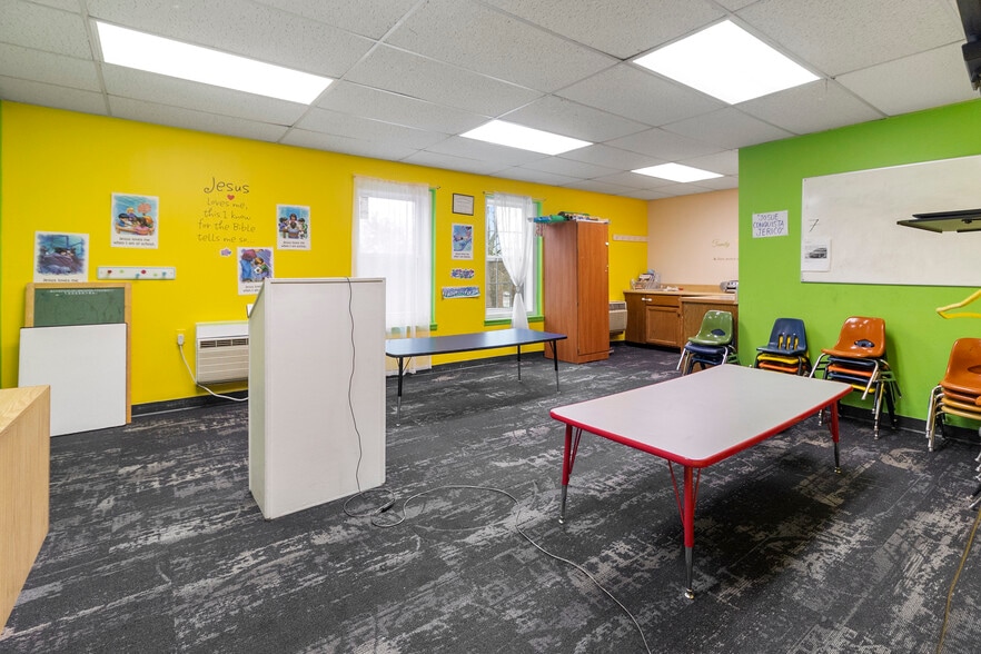 More Photos Of 5001 Backlick Rd, Annandale Religious Facility For Sale