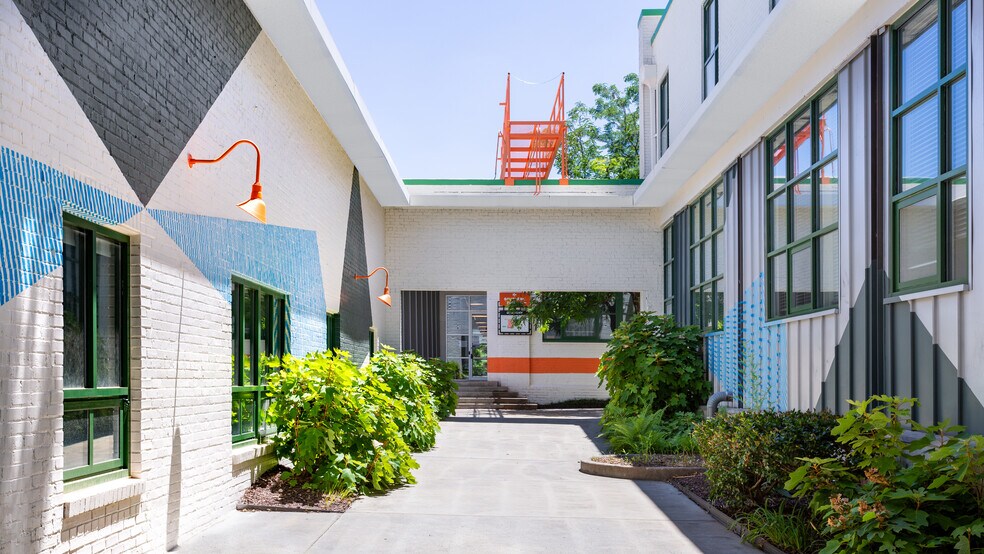 More Photos Of 621 North Ave NE, Atlanta Office For Lease