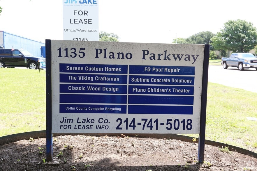 More Photos Of 1135 E Plano Pky, Plano Warehouse For Lease