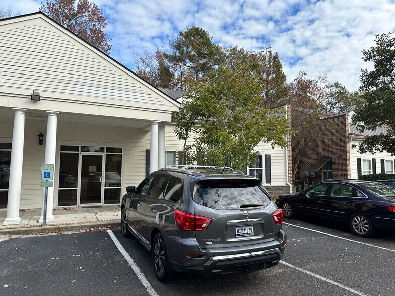 More Photos Of 5401 Netherby Rd, North Charleston Medical For Sale