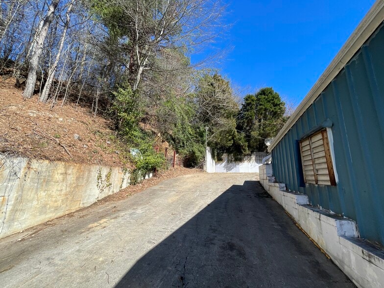 More Photos Of 2044 Dawsonville Hwy, Gainesville Land For Sale