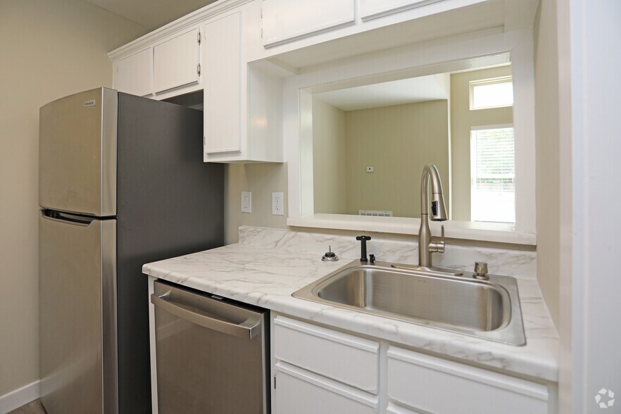 More Photos Of 1008 Rucker St, Greensboro Apartments For Sale