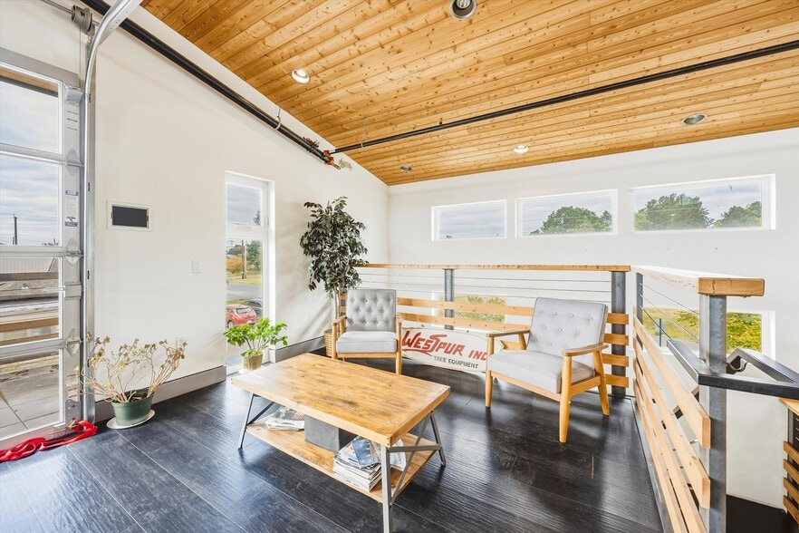 More Photos Of 1600 Carolina St, Bellingham Industrial For Sale