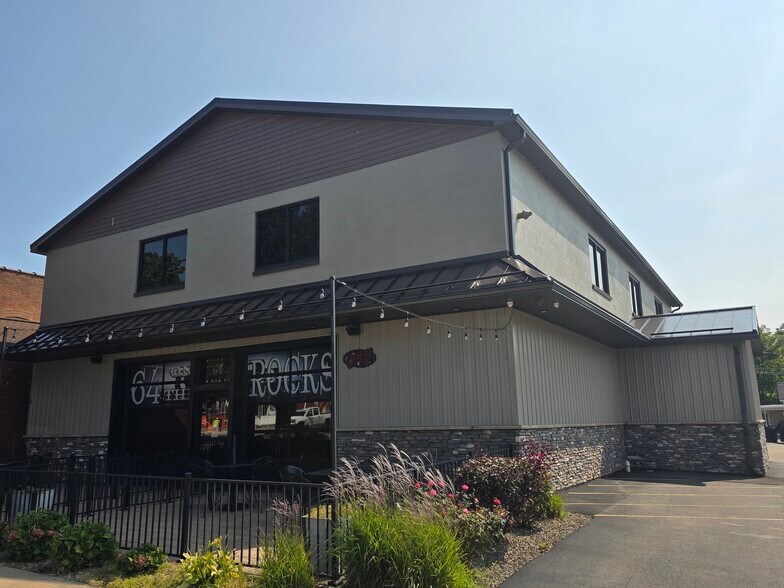 More Photos Of 64 W Main St, Fredonia Bar For Sale