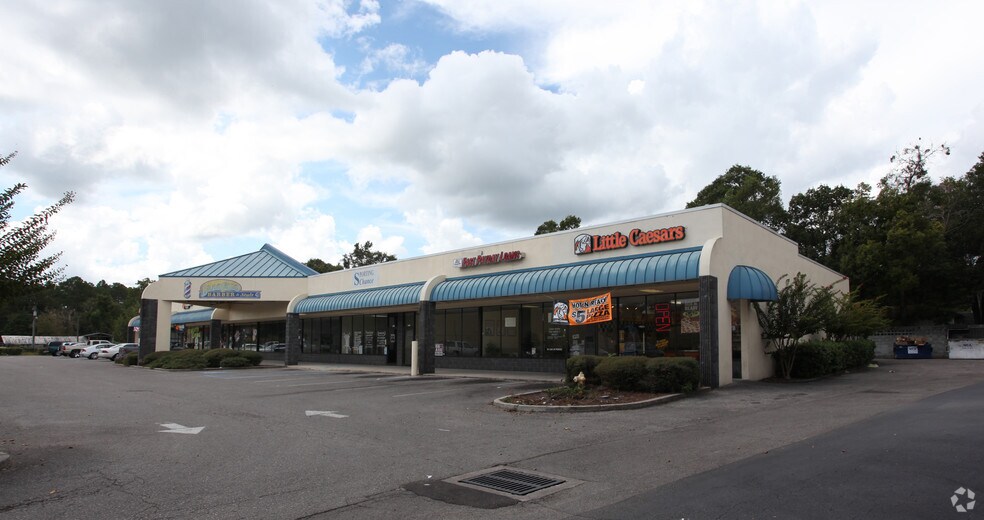 More Photos Of 207-225 S Orange St, Starke Unknown For Lease