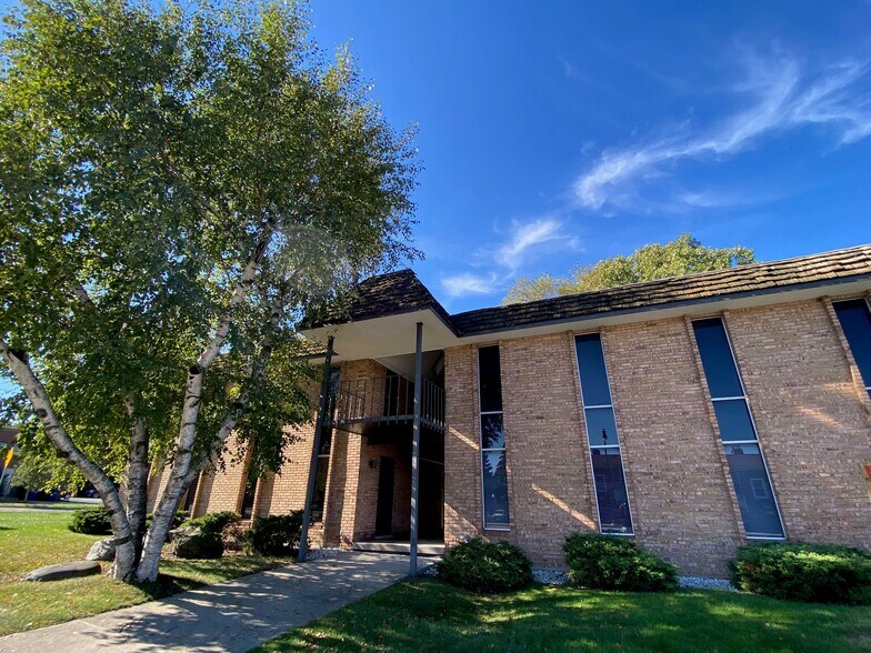 More Photos Of 1817 W Stadium Blvd, Ann Arbor Medical For Lease