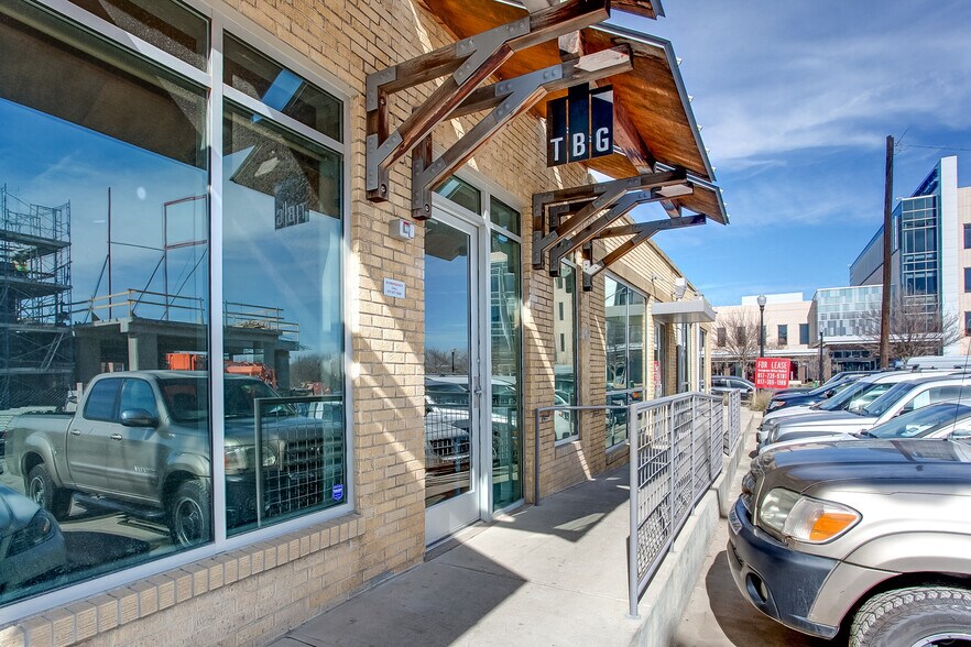 More Photos Of 401-411 W Magnolia Ave, Fort Worth Storefront Retail Office For Lease