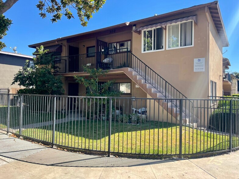 More Photos Of 302-302 1/2 N Bush St, Anaheim Apartments For Sale