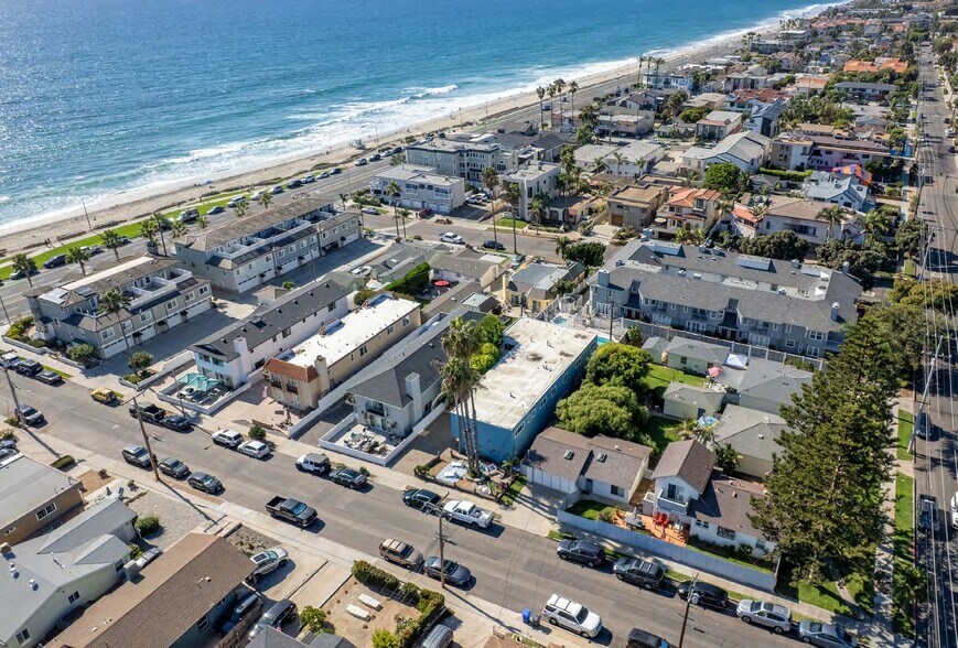 More Photos Of 160 Hemlock Ave, Carlsbad Apartments For Sale