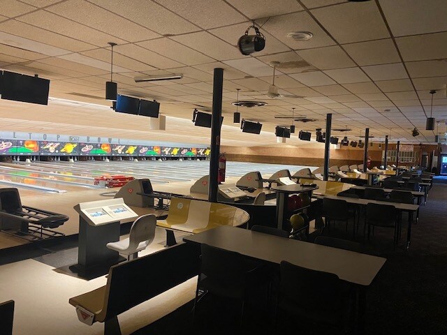 More Photos Of 1040 Hansen, Troy Sports And Entertainment For Sale